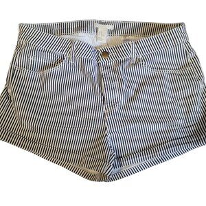 H&M KID'S/ GIRL'S black and white striped shorts Size 10